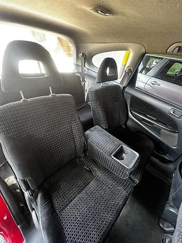 экскватор мини: Honda Stream: 2002 г., 1.7 л, Автомат, Бензин, Минивэн — 4