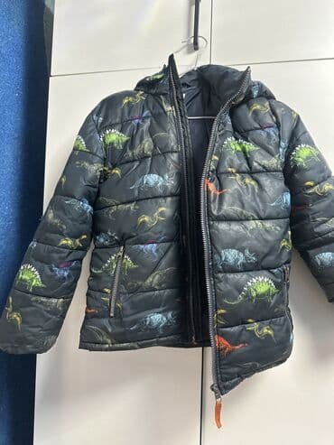 Деми пуховик от hm 
На возраст 7-8-9 лет
Состояние хорошое