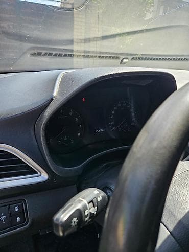 саляри: Hyundai Solaris: 2021 г., 1.6 л, Автомат, Бензин, Седан — 10