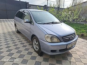e star: Toyota Nadia: 2001 г., 2 л, Автомат, Бензин, Минивэн — 2
