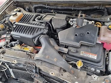 Toyota Highlander 2006 года, v-3.3, сейчас стоит на разборе в Канаде