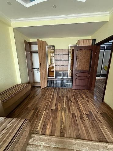 Кыймылсыз мүлк: 1 бөлмө, Менчик ээси, Толугу менен эмереги бар — 3