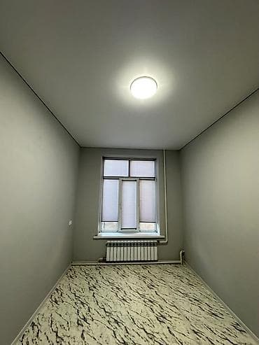 Сдается срочно однокомнатная квартира в районе Ак орго, ищем
