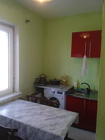 район азия мол: 1 комната, 35 м², 105 серия, 3 этаж — 9