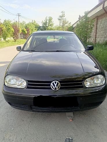Унаа сатуу: Volkswagen Golf: 2001 г., 1.6 л, Кол менен иштөөчү, Бензин, Хетчбек — 1