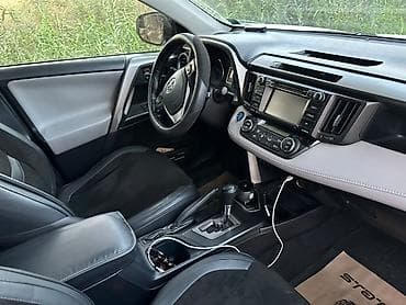 осень срочно: Toyota RAV4: 2016 г., 2.5 л, Автомат, Гибрид, Кроссовер — 8