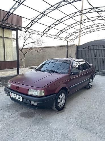 Volkswagen Passat: 1988 г., 1.8 л, Механика, Газ, Седан at lalafo.kg Volkswagen Passat: 1988 г., 1.8 л, Механика, Газ, Седан