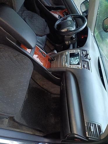 corolla 2004: Toyota Camry: 2007 г., Седан — 10