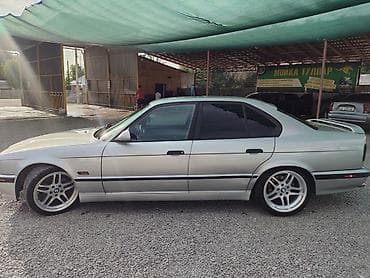 Унаа: BMW 520: 1994 г., Кол менен иштөөчү, Бензин, Седан — 9