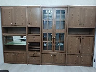 сервант для гостиной: Стенка-шкаф, Тип стенки-шкафа: Модульная, Для зала, Особенности: Для хранения посуды — 1