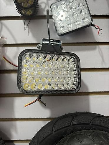 led балки: Светодиодная рабочая фара (прожектор) прямоугольная - Массив из — 2