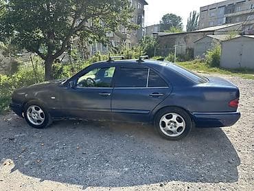 Mercedes-Benz E-Class: 1998 г., 2 л, Автомат, Газ, Седан — 2