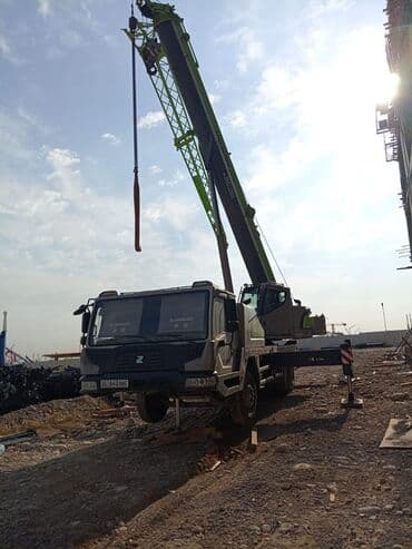 домкраты гидравлические: Услуги автокрана Описание: - Колесная техника с выдвижной — 3