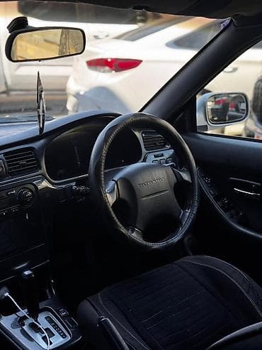 седан срочно продаю: Subaru Legacy: 2003 г., 2 л, Автомат, Бензин, Седан — 8