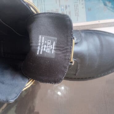 обувь больших размеров бишкек: Шикарные привозные черные ботинки на массивной тракторной подошве — 3