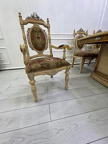 золотое: Стол и стул для зала, цвет - Золотой — 3