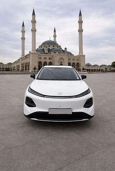 byd e9: Changan Qiyuan Q05: 2026 г. — 1