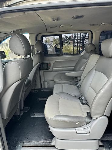 ветровик скутер: Hyundai Grand Starex: 2008 г., 2.5 л, Автомат, Дизель, Минивэн — 7