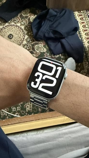 Продаю Apple watch 10 серии 46mm Аккумулятор 100% Хватает на 2 дня В