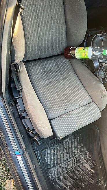 Продажа авто: BMW 5 series: 1993 г., 3 л, Механика, Бензин, Седан — 4