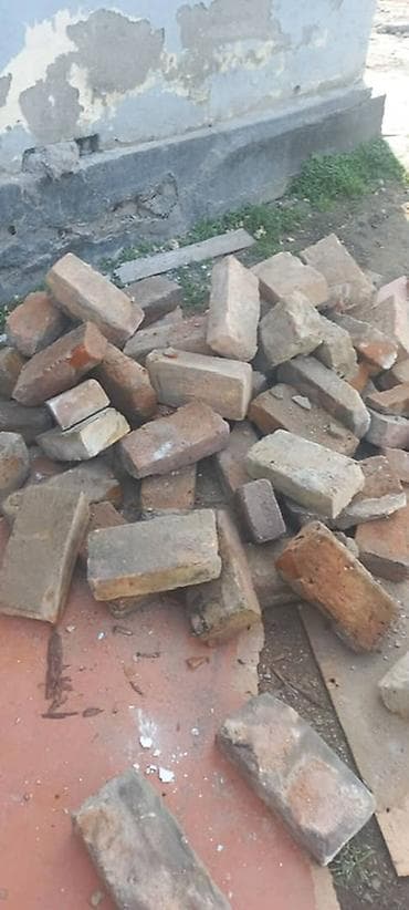 Пескоблок: Кирпич сатылат! Баасы 8 сомдон,бишкек — 1