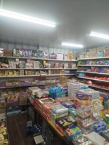 ош гостинца: Киоск с продуктами и напитками Ассортимент: - Безалкогольные напитки — 7