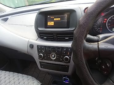 dio 27 af27: Nissan Almera Tino: 2003 г., 1.8 л, Механика, Бензин, Хэтчбэк — 9