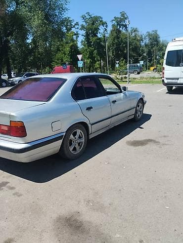 sonata lf: BMW 5 series: 1991 г., 2 л, Механика, Бензин, Седан — 8