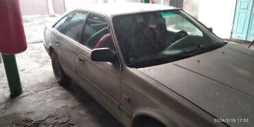 mazda мышь: Mazda 626: 1990 г., 0.2 л, Механика, Бензин, Хэтчбэк — 3