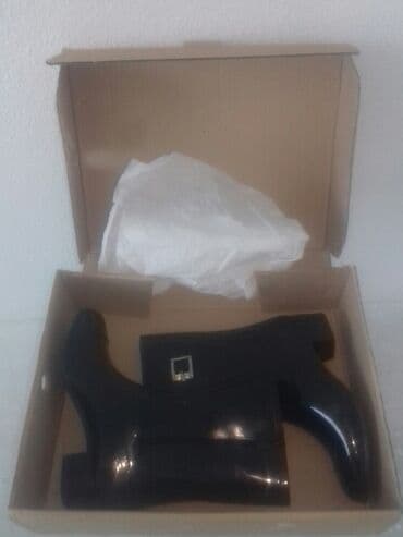 Резиновые сапоги, 38, Новый, цвет - Черный, Самовывоз