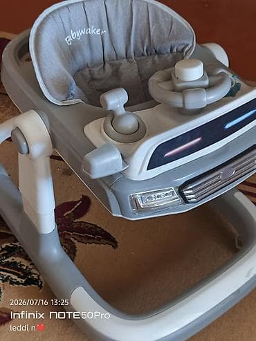 Детские ходунки Babywalker (серо-белые) - Конструкция в стиле