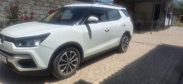 стрела: Ssangyong Tivoli: 2017 г., 1.6 л, Автомат, Дизель, Кроссовер — 2