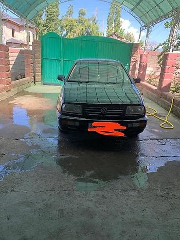 поворотник на мерс: Volkswagen Vento: 1994 г., Механика, Газ, Седан — 4