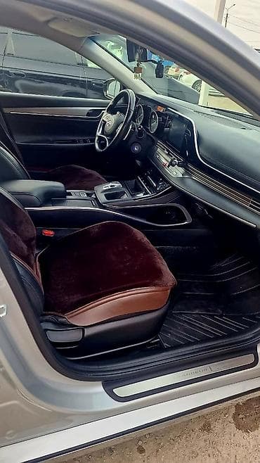 грандео: Hyundai Grandeur: 2020 г., 3 л, Автомат, Газ, Седан — 9
