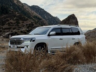 срочно продаю в связи с переездом: Toyota Land Cruiser: 2012 г., 4.6 л, Автомат, Газ, Внедорожник — 1