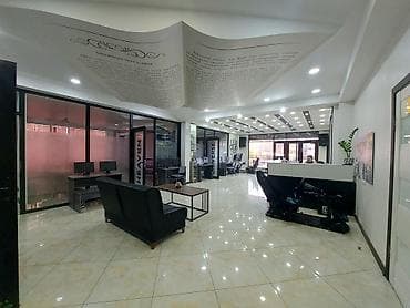 Квартиры: Аренда офисов, 250 м², В жилом комплексе, С отдельной кухней, С отдельным входом, С отдельным сан узлом — 2