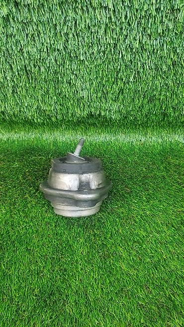 х5: Подушка крепления двигателя Марка: BMW Модель: X5 E53 (01/2000 - — 1