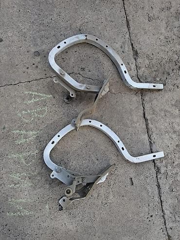 ничего: Задний левый стоп-сигнал Toyota Б/у, Оригинал — 9