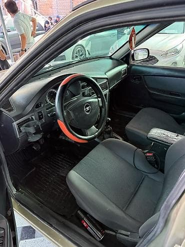 volvo x90: Chevrolet Nexia: 2012 г., 1.5 л, Механика, Бензин, Седан — 5