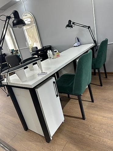 Двухместный маникюрный стол со встроенным шкафчиком - Длина рабочей