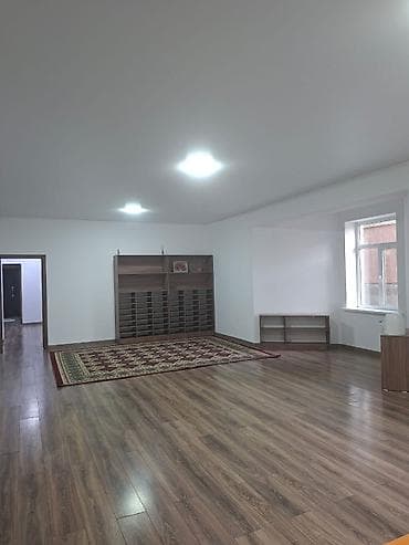 open space: 🏢 Сдаётся помещение 350 м² 📍 Просторное помещение 292,62м² 💰 Аренда — — 8