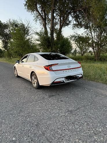 bmb 5: Hyundai Sonata: 2019 г., 2 л, Автомат, Газ, Фастбек — 5