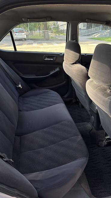 tourer v салон: Honda Torneo: 2001 г., 1.8 л, Бензин, Седан — 3