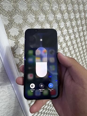 another 13: IPhone 13 mini, Б/у, 128 ГБ, Синий, Защитное стекло, Чехол, 98 % — 4