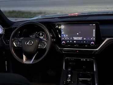 step 2: Lexus TX: 2024 г., 2.4 л, Автомат, Бензин, Кроссовер — 6