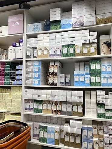 Личные вещи: Набор мини-средств для ухода за кожей “Travel-Friendly Mini Skincare — 1