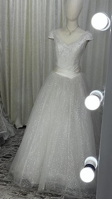 Свадебное платье принцесса (айвори/молочный) - Силуэт: пышный, с — 1