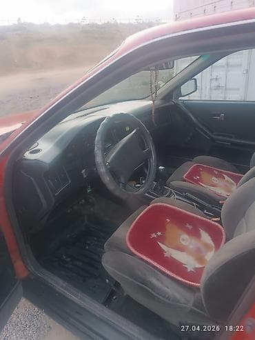 Audi: Audi 90: 1988 г., 2 л, Механика, Бензин, Седан — 5