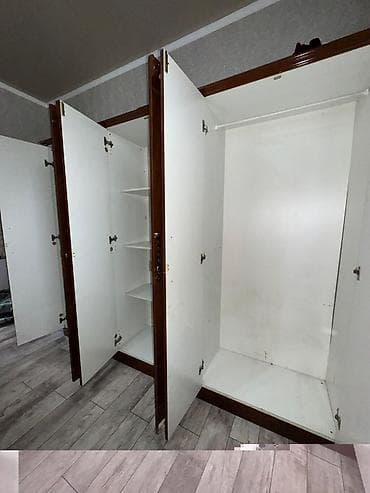 Спальные гарнитуры: Спальный гарнитур в классическом стиле. Состав: - Двуспальная кровать — 5