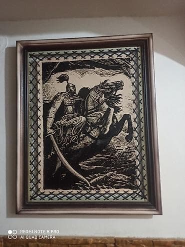 сабля: Кожаная картина ручной работы, Манас - Техника: монохромная — 1